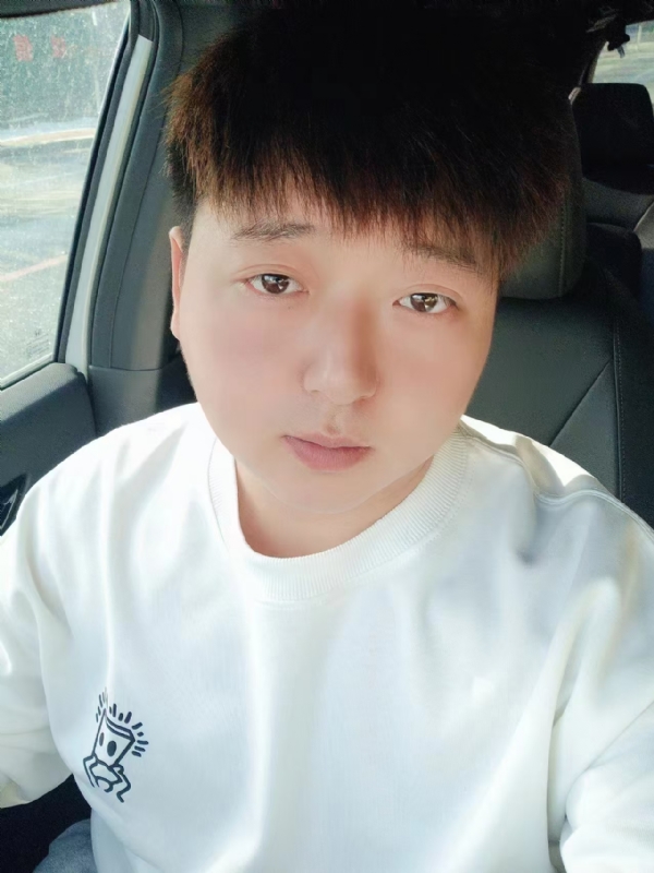 可乐加冰的第一张照片--德州相亲服务中心