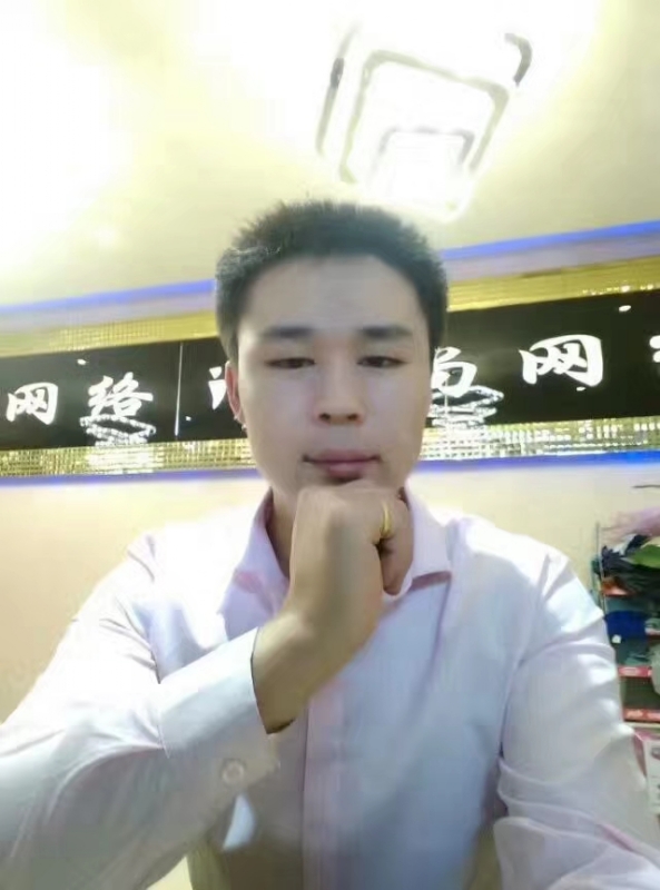 沉默寡言的第一张照片--德州相亲服务中心