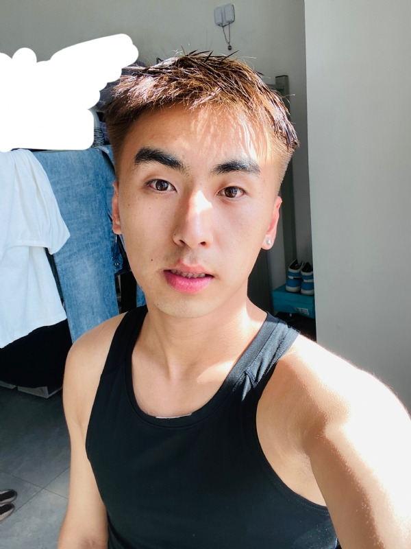 小克的第一张照片--德州相亲服务中心